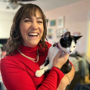 Meet your Posher, Laurel